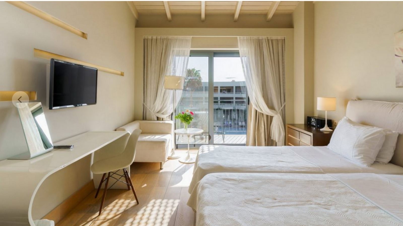 rooms-room-standard-double-sideseaview-balcony-or-terrace