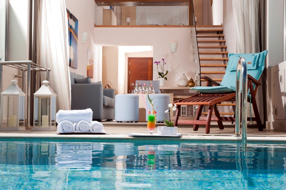 rooms-maisonette-suite-individual-pool