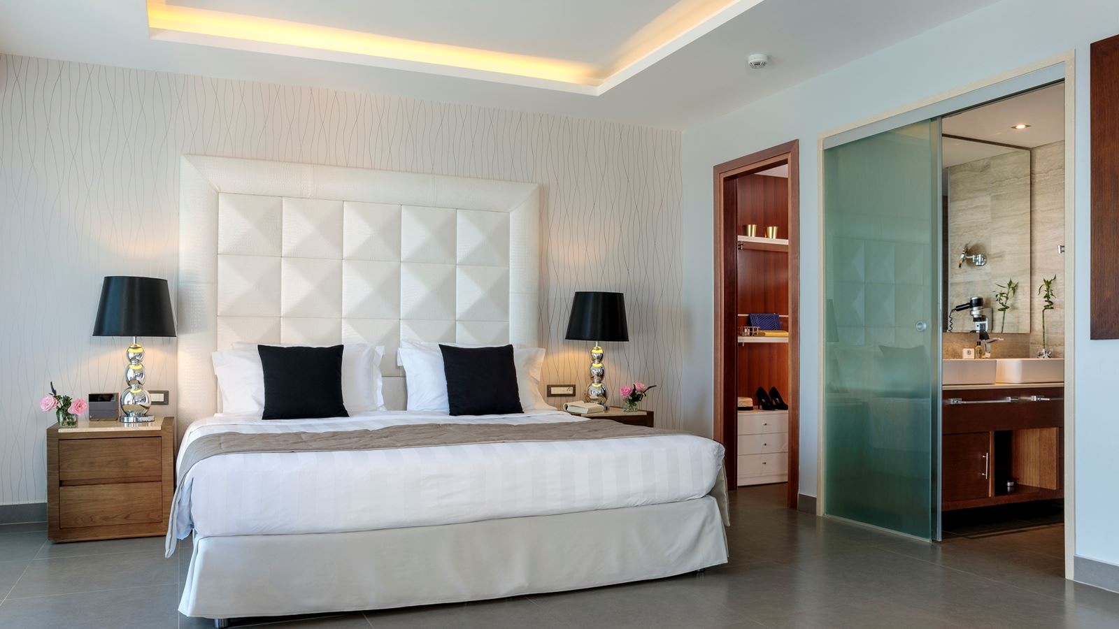 rooms-executive-suite-with-private-pool--sea-view