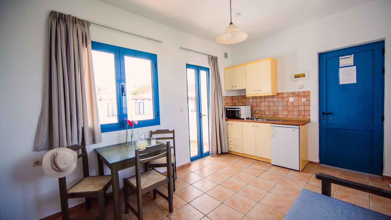 rooms-apartment-one-bedroom