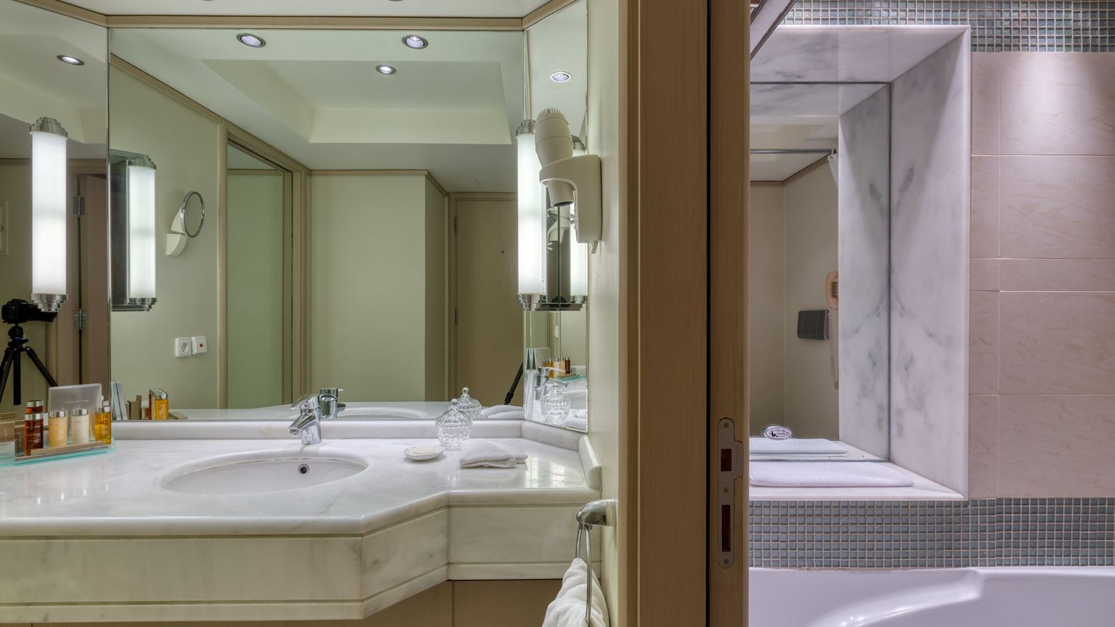 rooms-executive-park-suite