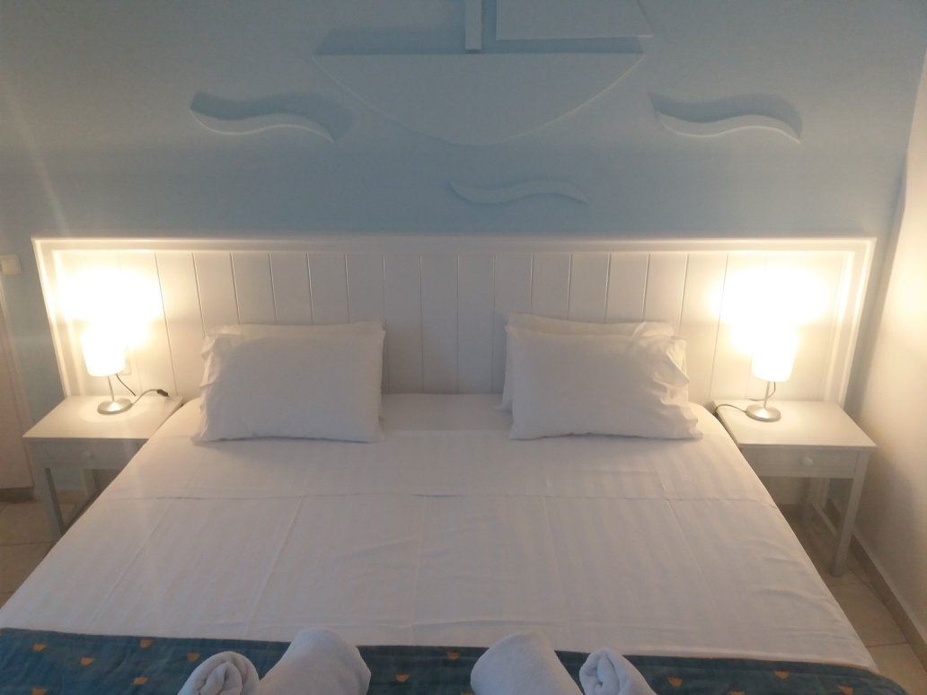 rooms-room-double-balcony-or-terrace