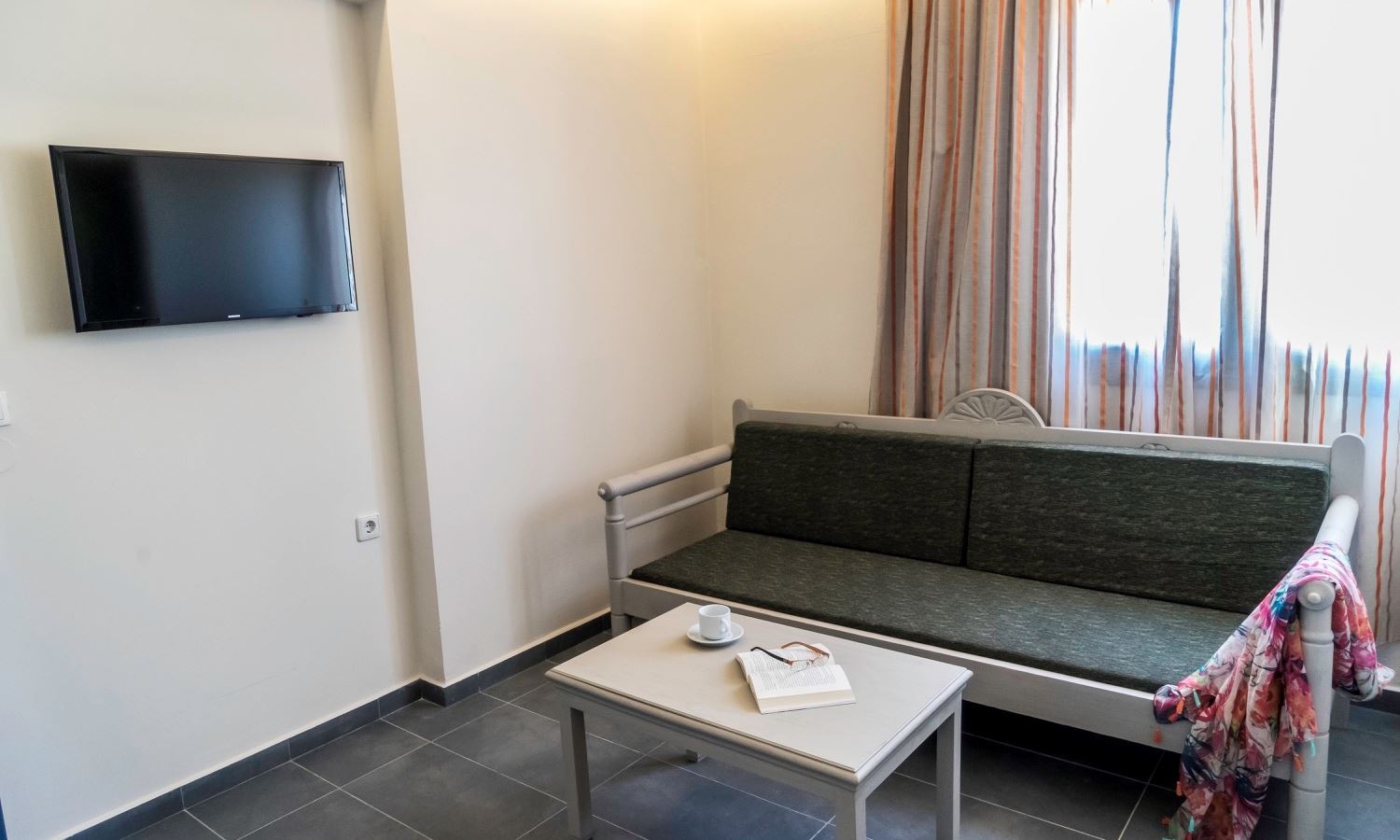 rooms-one-bedroom-suite-jacuzzi