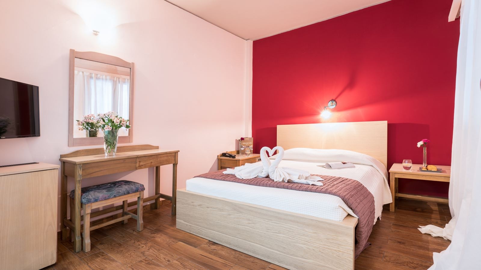 rooms-single-room-no-balcony