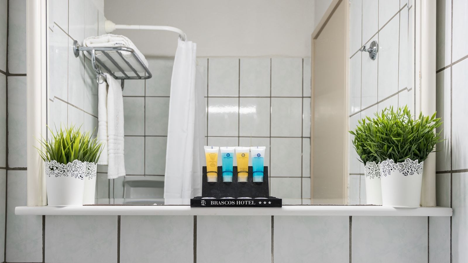 rooms-single-room-no-balcony