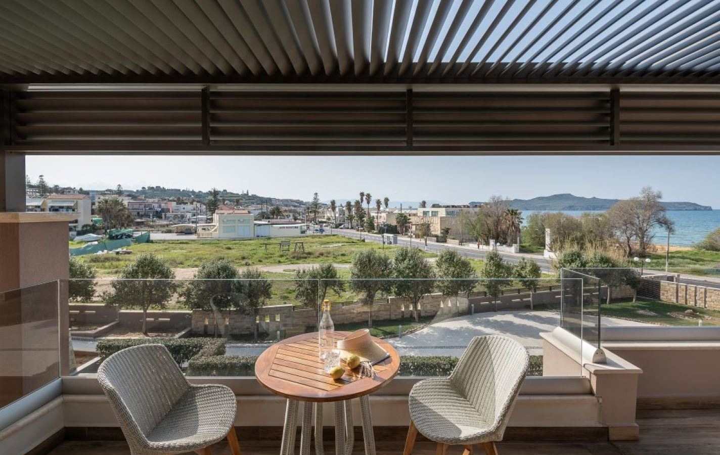 rooms-luxury-dome-suite-sea-view-with-private-pool