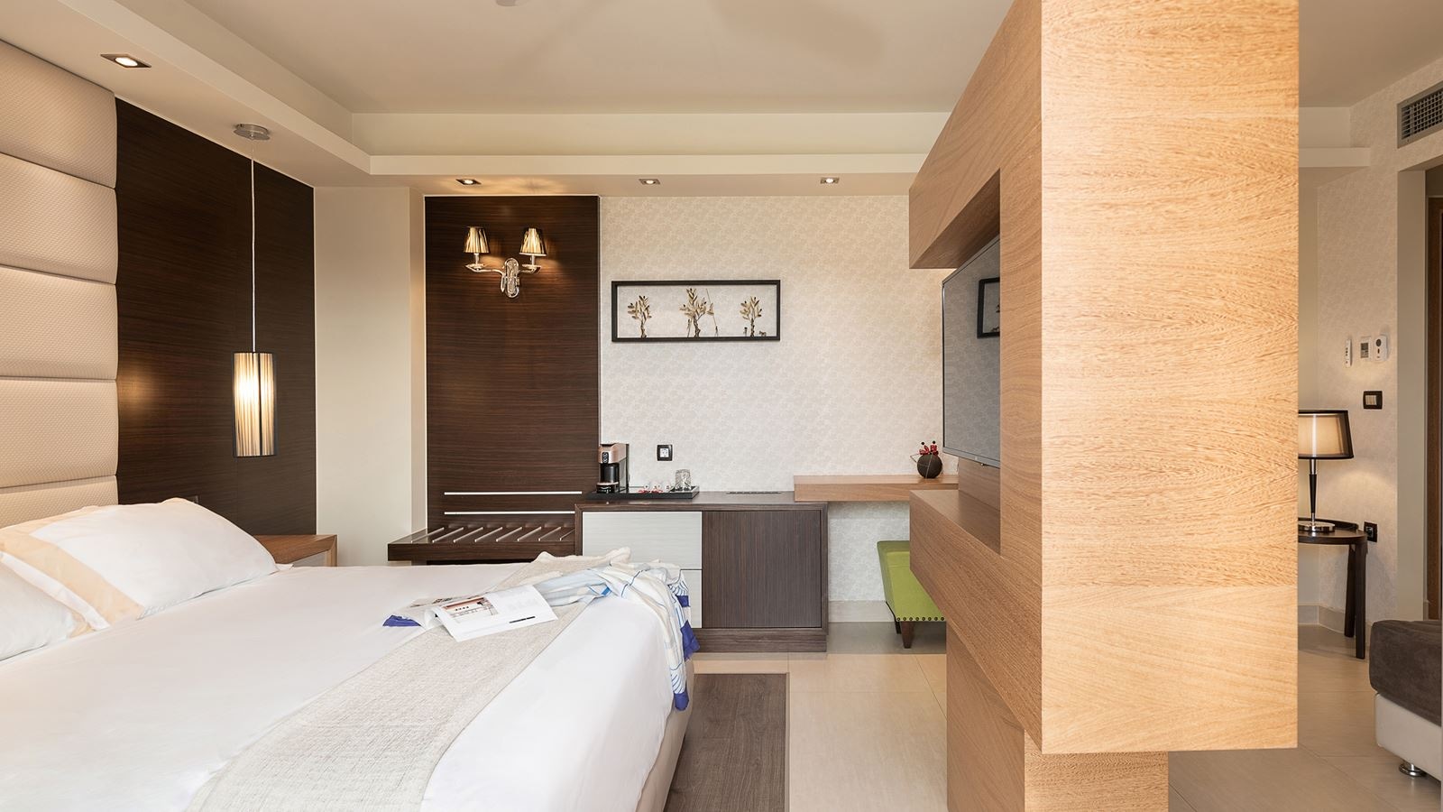 rooms-luxury-room-with-private-pool