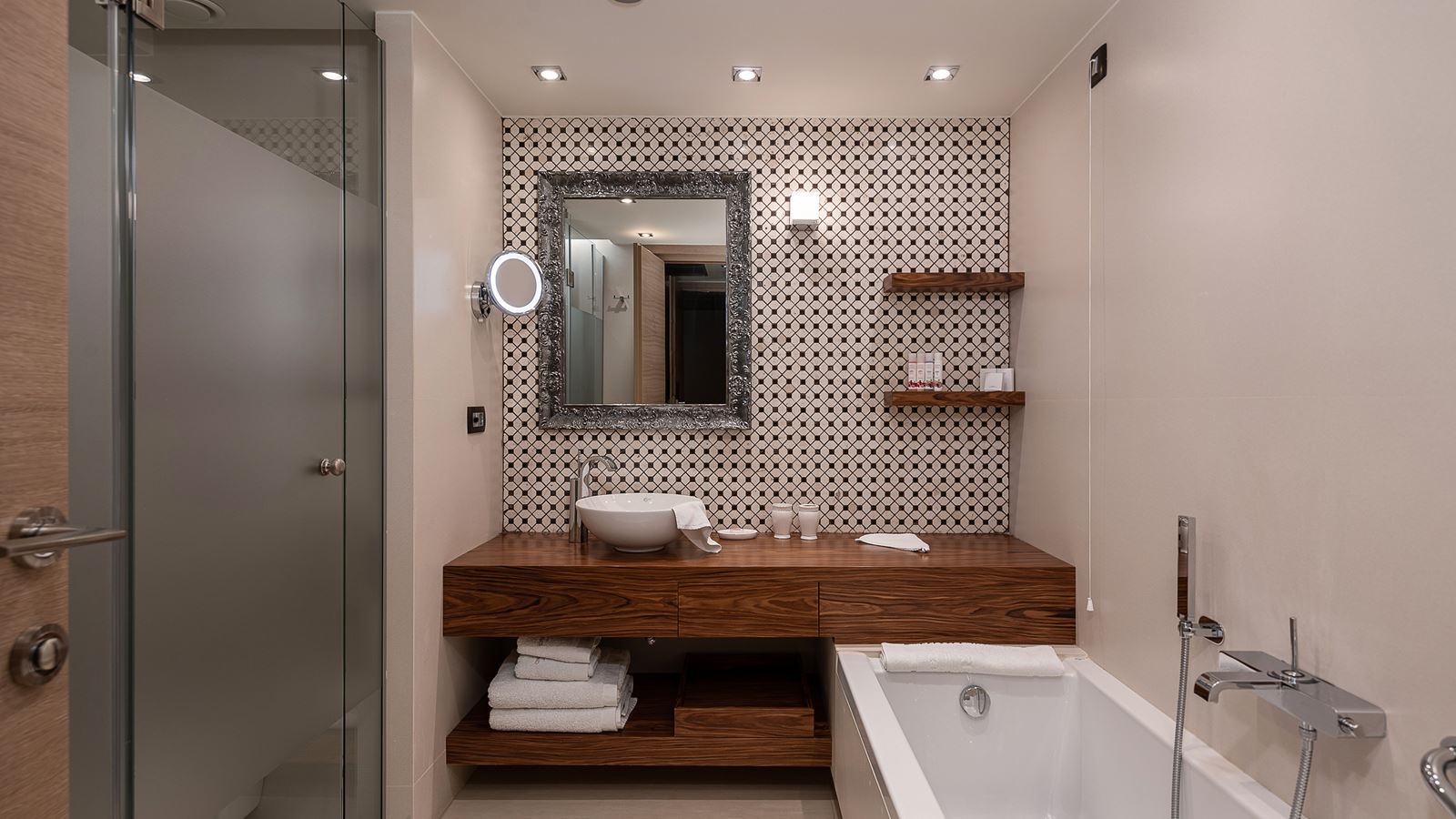 rooms-luxury-room-with-private-pool