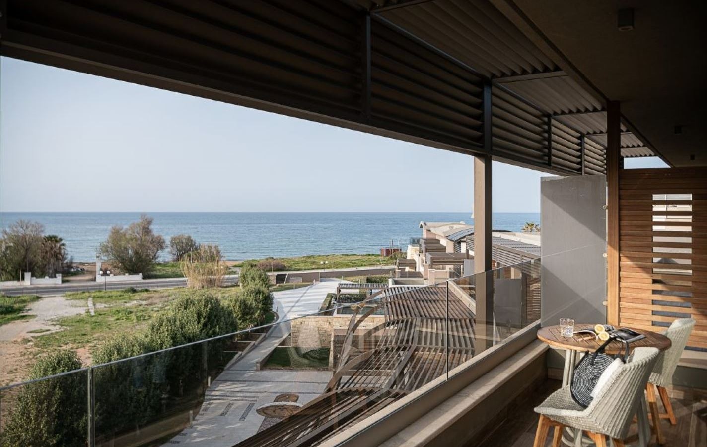 rooms-luxury-maisonett-with-private-pool-sea-view