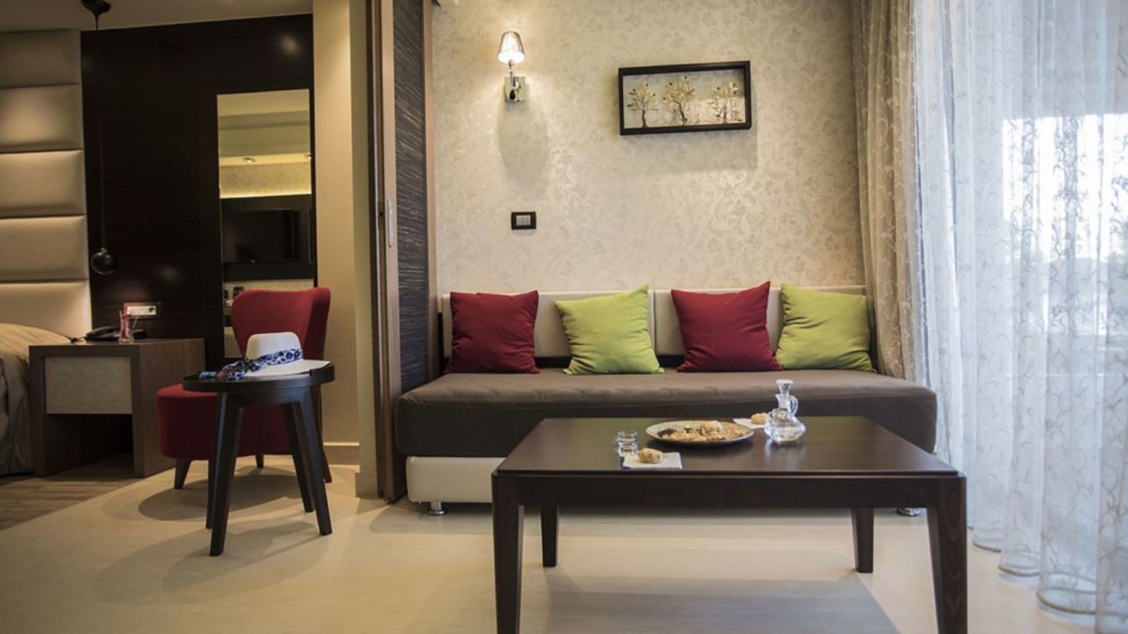 rooms-luxury-execuruve-suite-sea-view