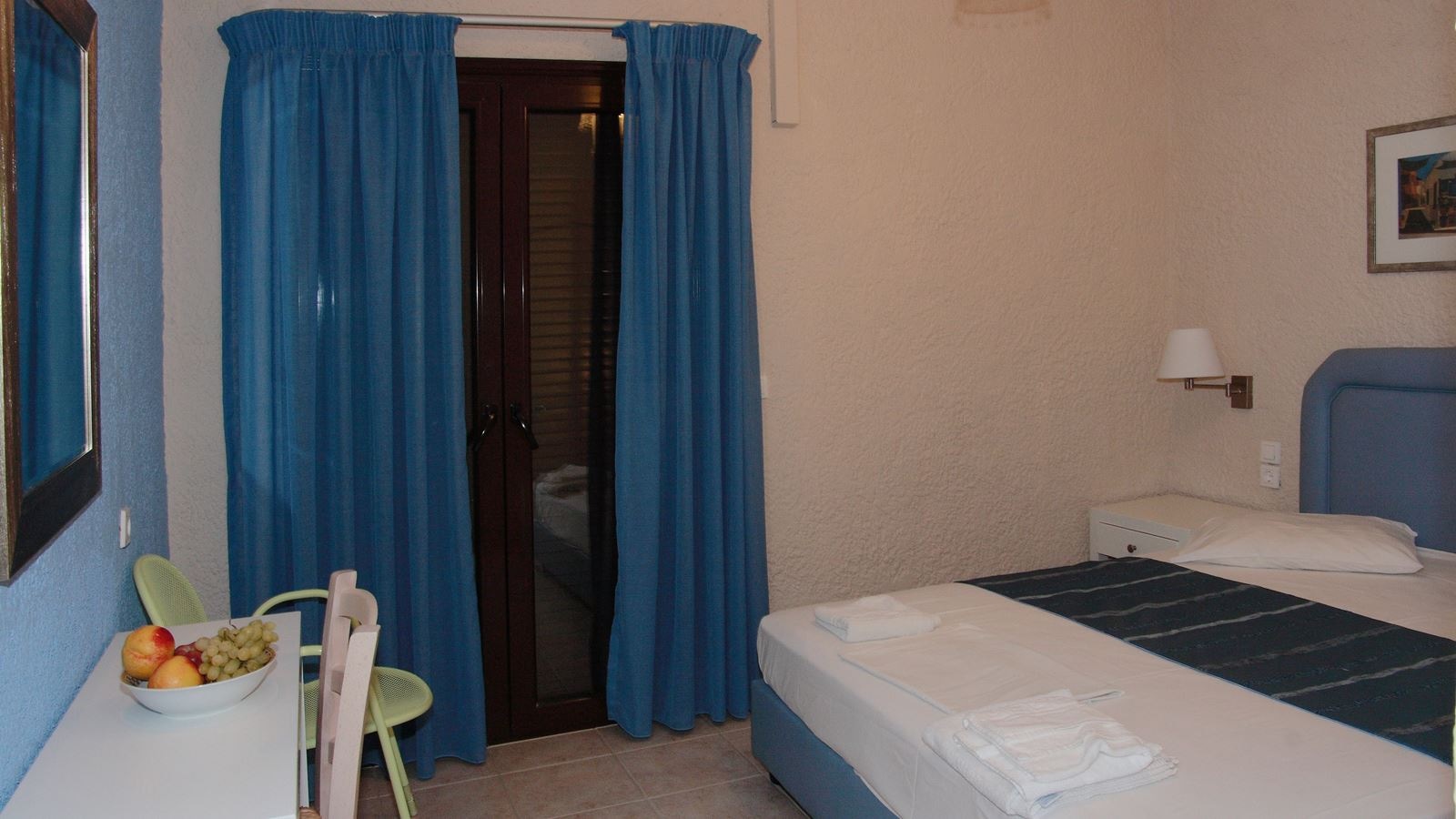 rooms-1-bedroom-apartment