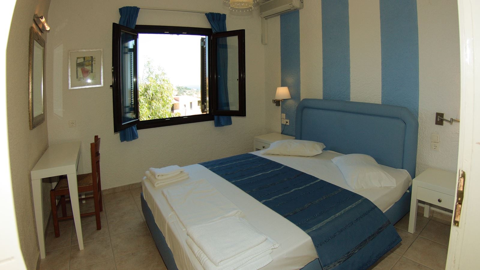 rooms-2-bedrooms-apartment