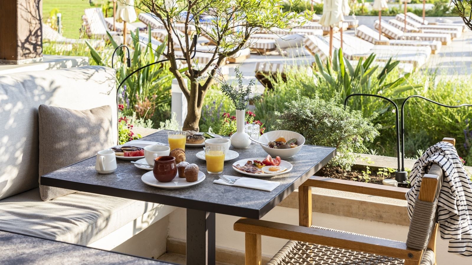 restaurants-naiada-main-restaurant