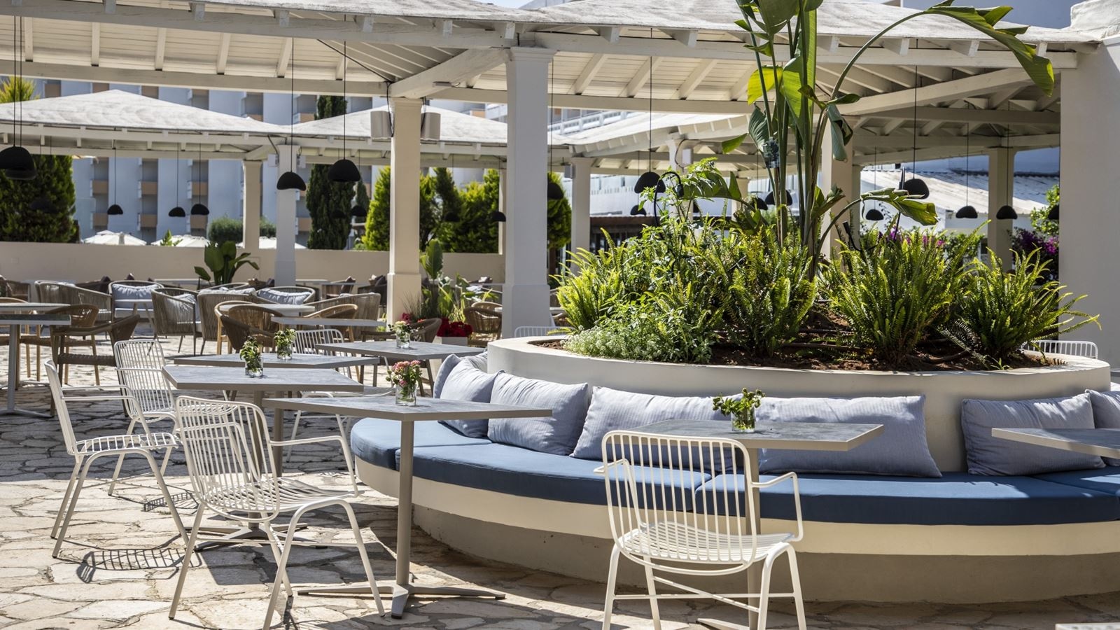 restaurants-pavillion-snack-bar