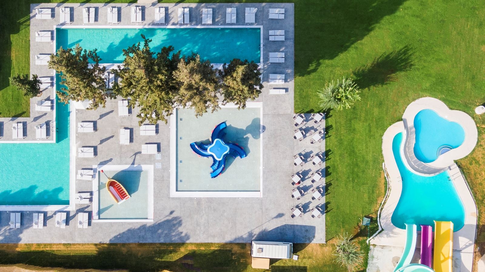 pools-outdoor-childrens-pool