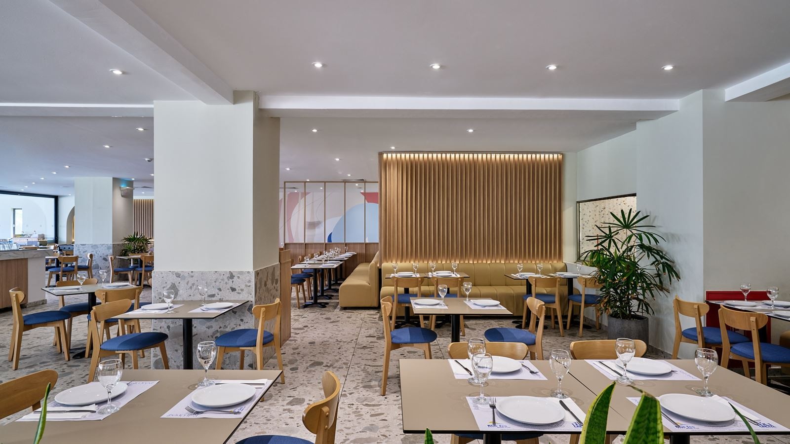 restaurants-main-restaurant