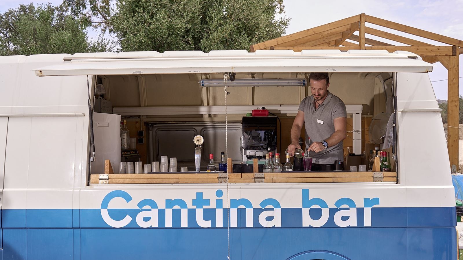 bars-water-slide-bar