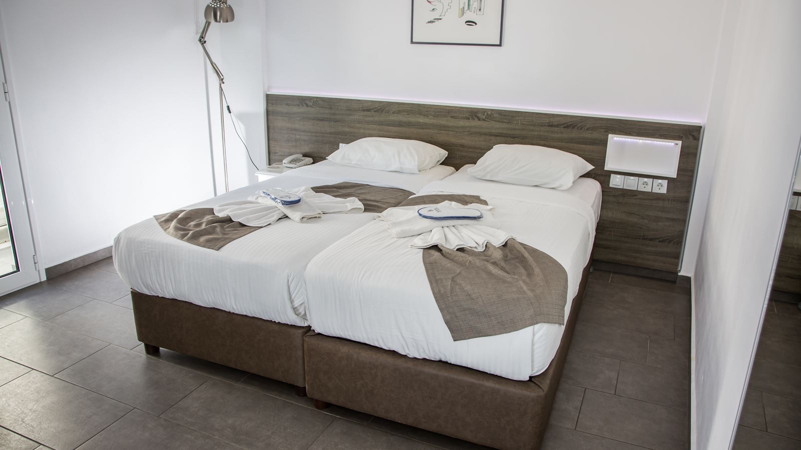 rooms-room-double-sea-side