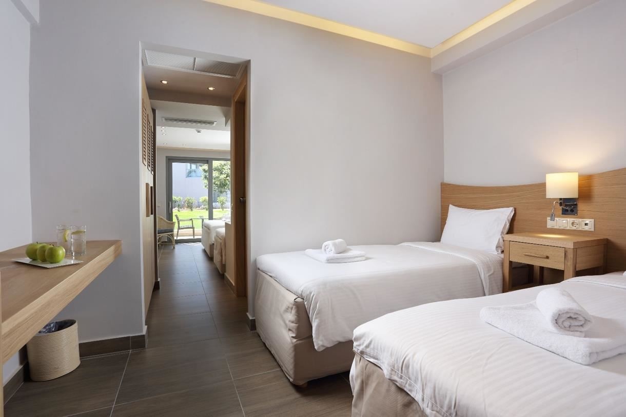 rooms-family-2-bedroom-garden-view-ground-floor