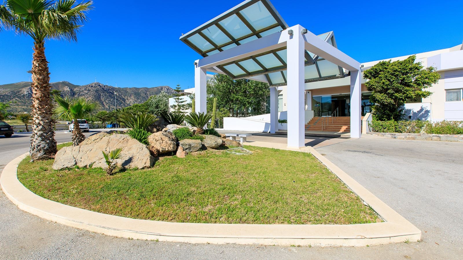 general-main-building