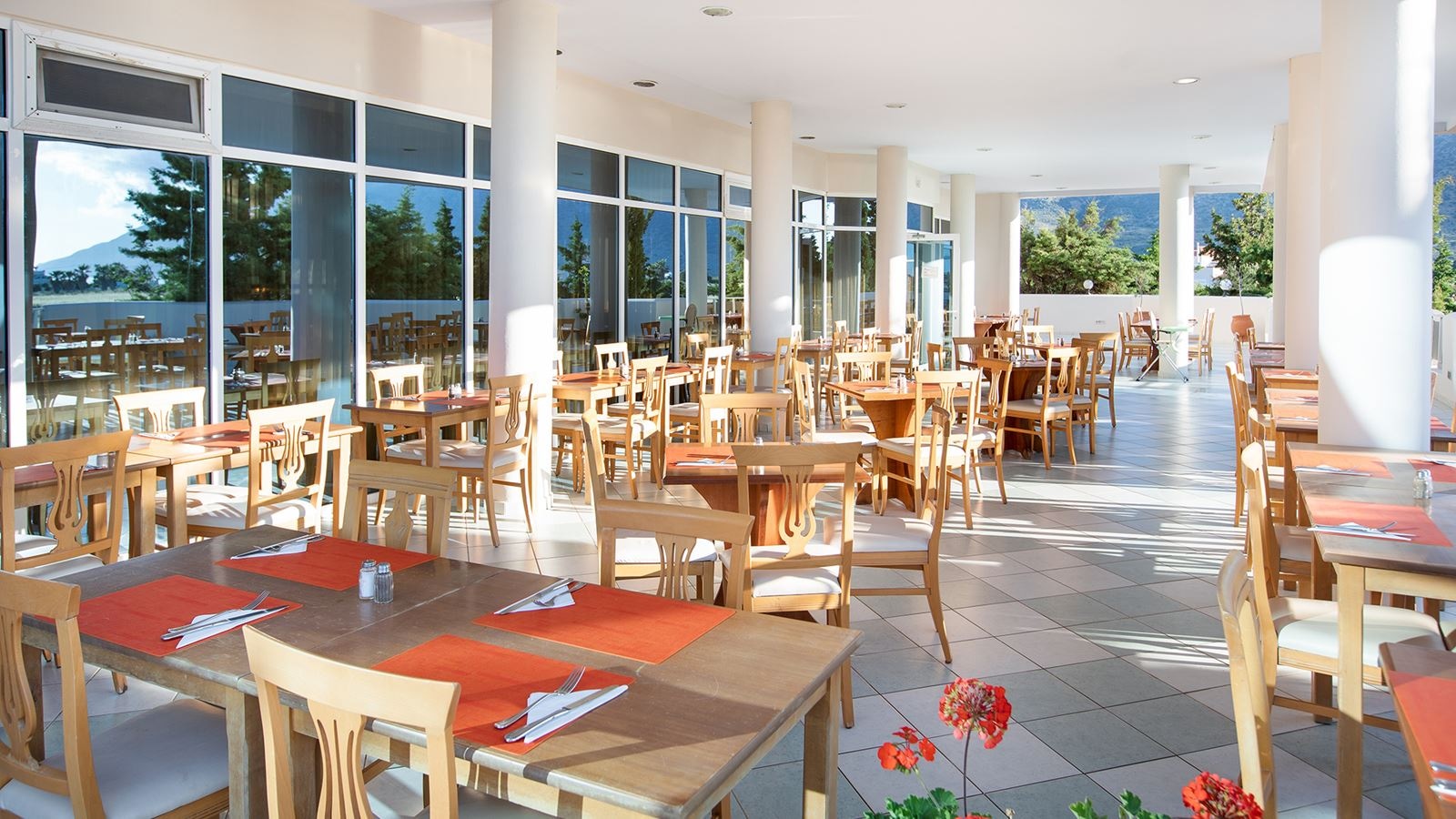 restaurants-main-restaurant