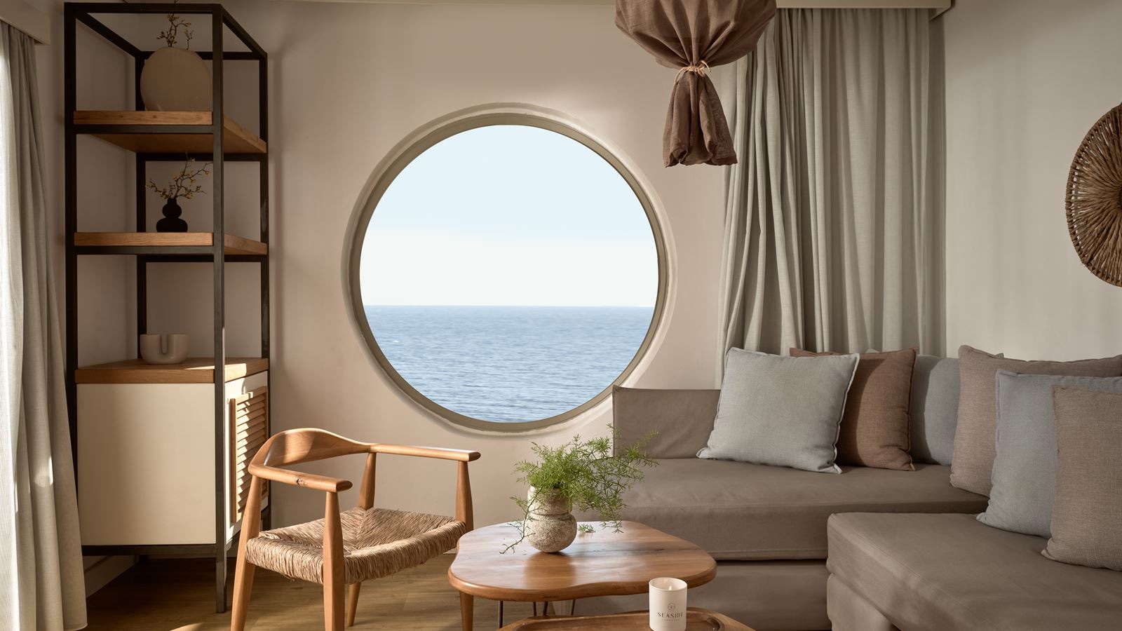 rooms-loft-suite-private-pool