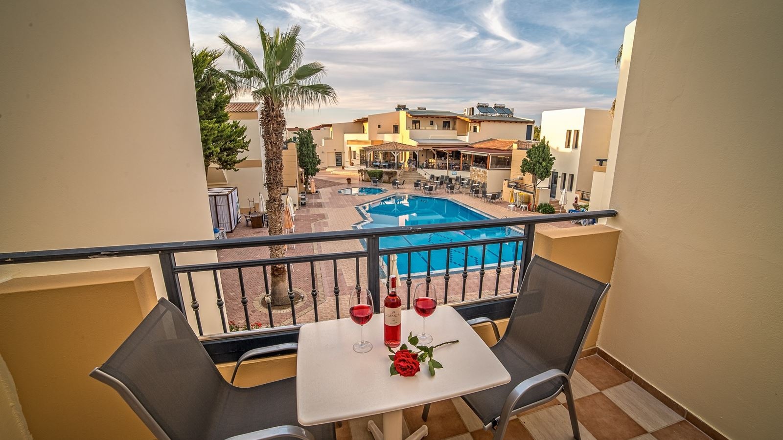 rooms-superior-two-bedroom-suite