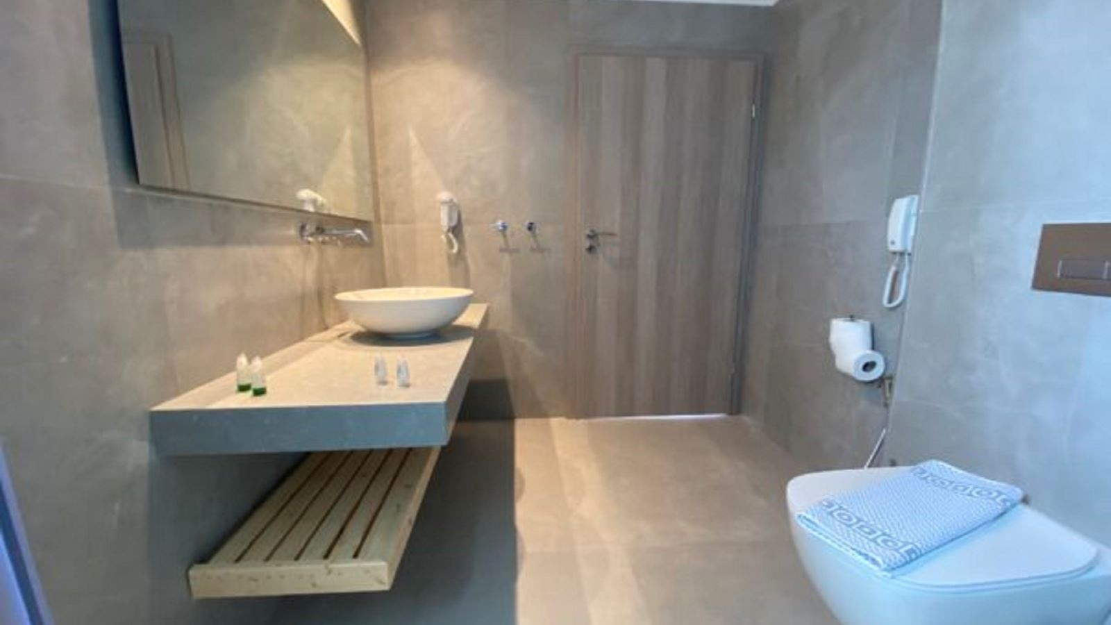 rooms-suite-deluxe--1-bedroom-jacuzzi