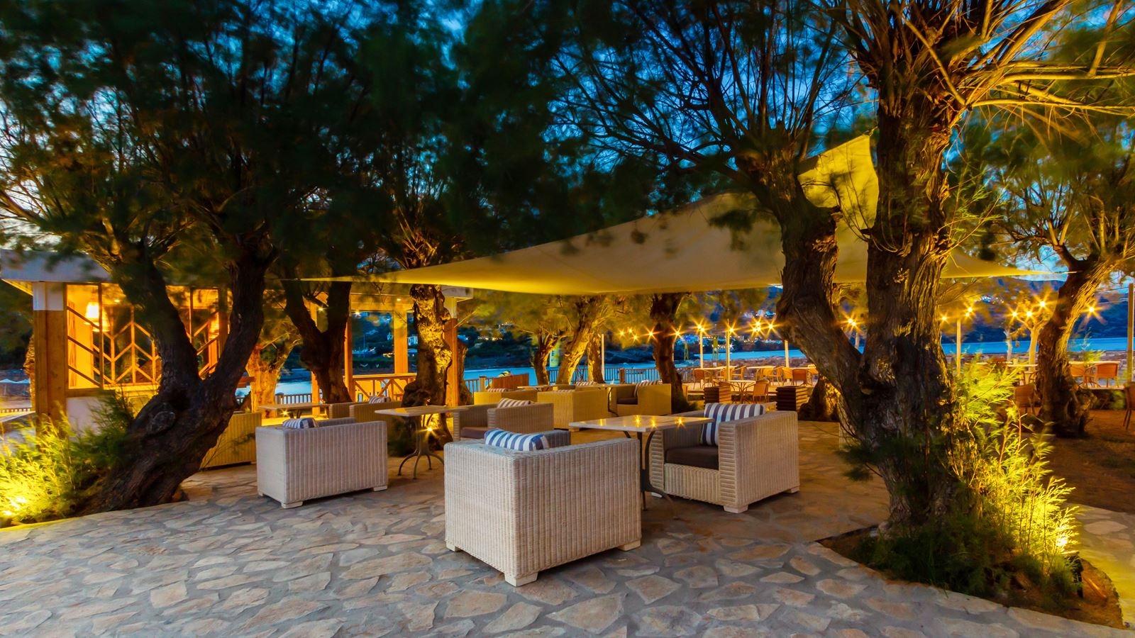 restaurants-bay-grill--bar