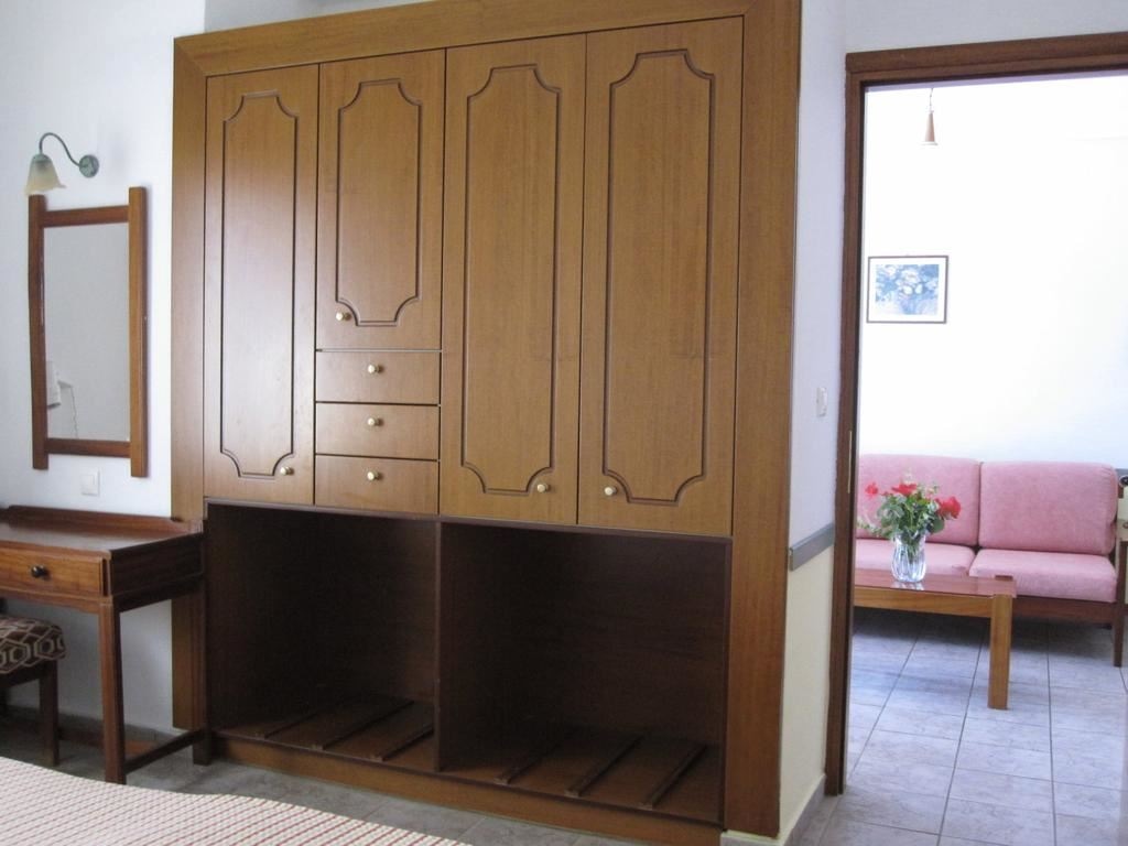 rooms-apartment-two-bedroom