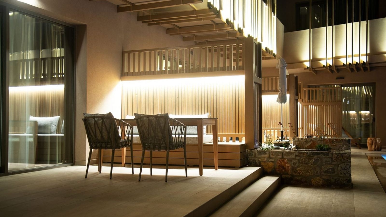 rooms-classic-double-room-garden-view-with-pool-access