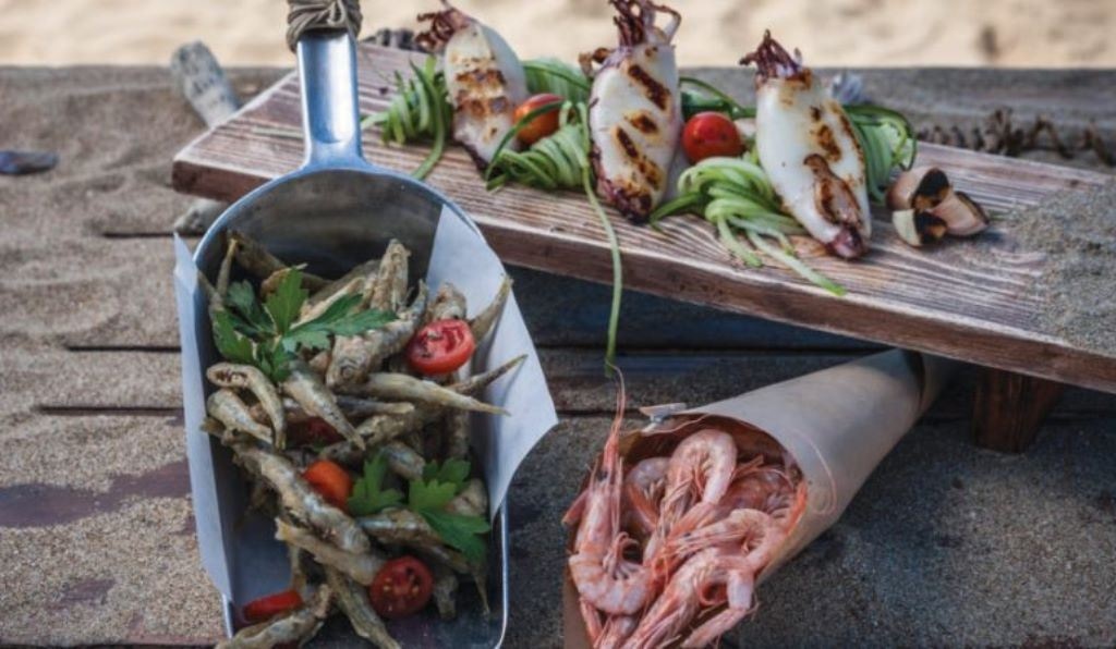 restaurants-beach-restaurant-thalassa