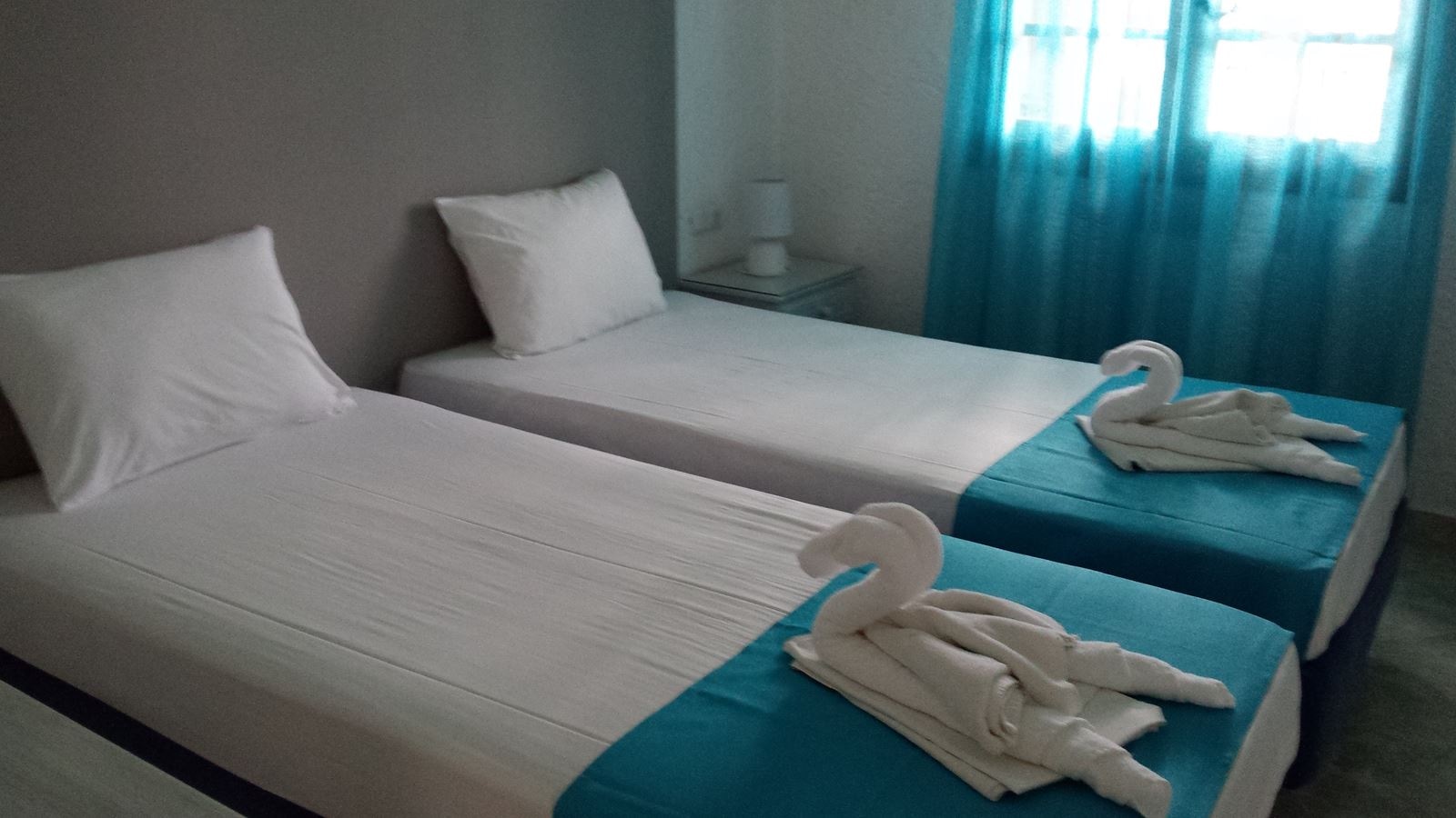 rooms-apartment-24-pax