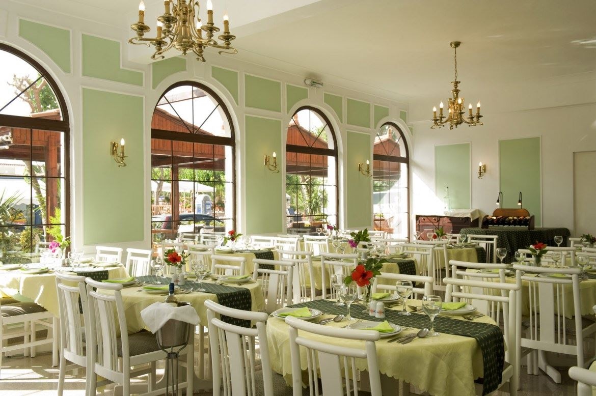 restaurants-breakfast-area