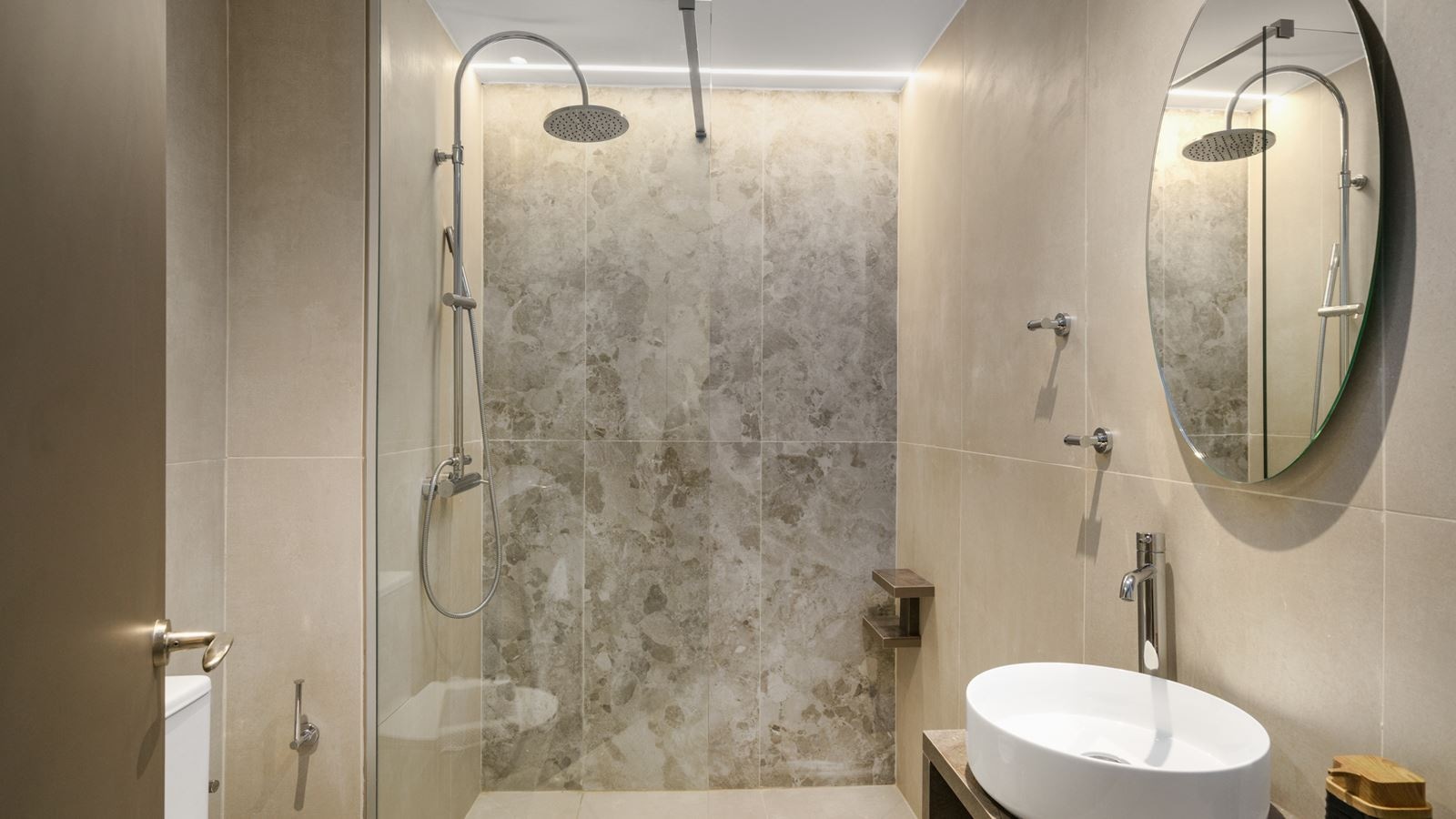 rooms-comfort-doubletwin-with-balcony