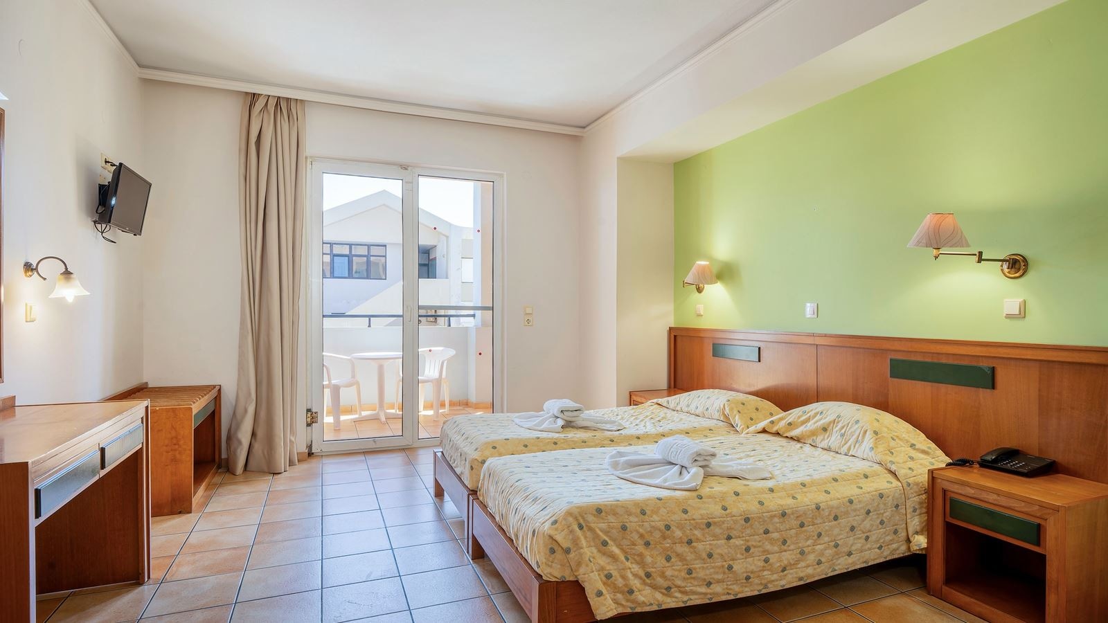 rooms-studio-double-side-sea-view-balcony-or-terrece