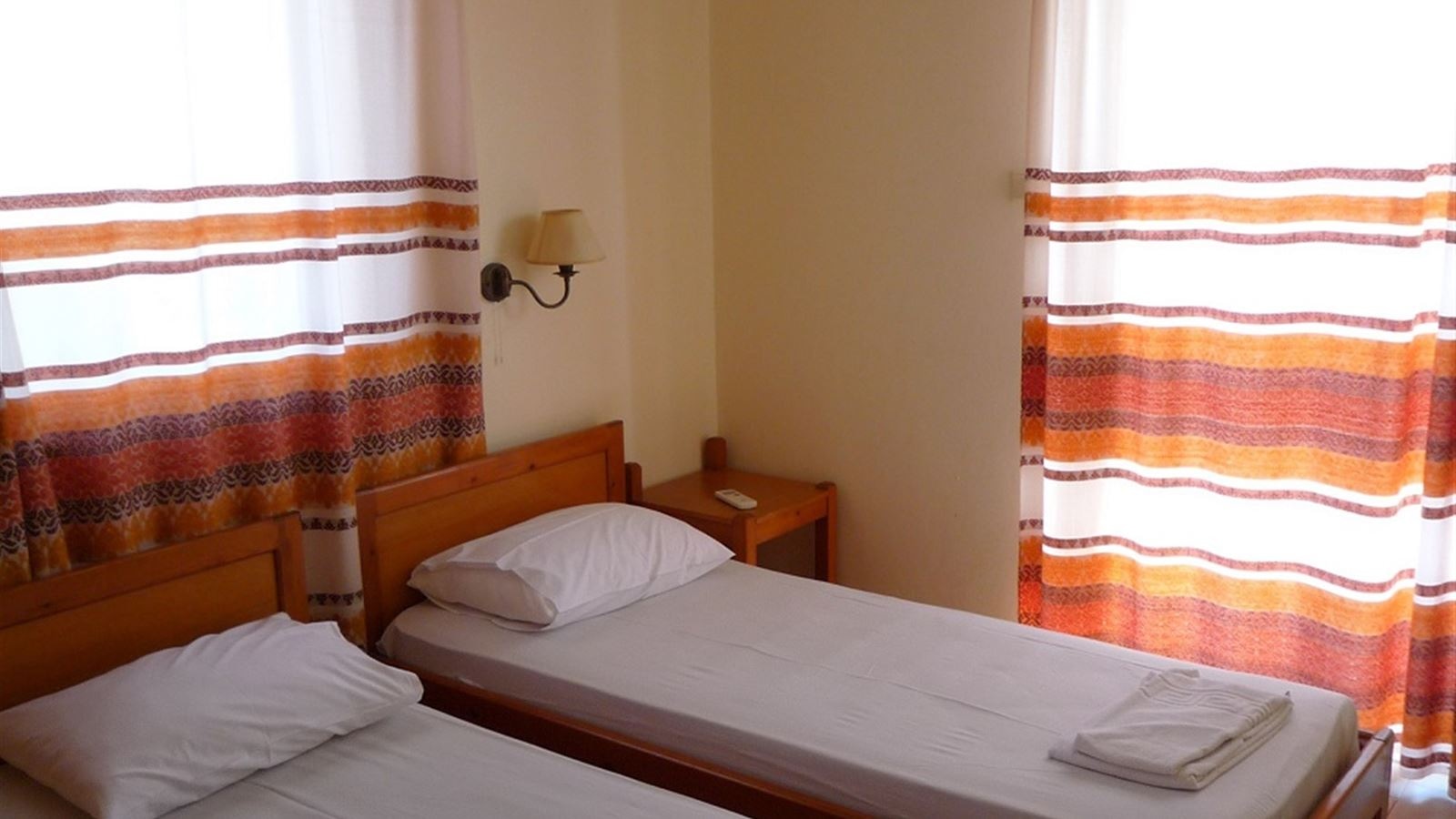 rooms-apartment-2-pax