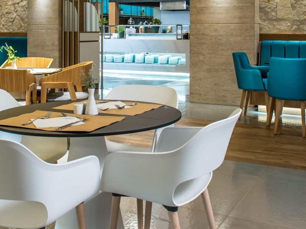 restaurants-main-restaurant-basilikos