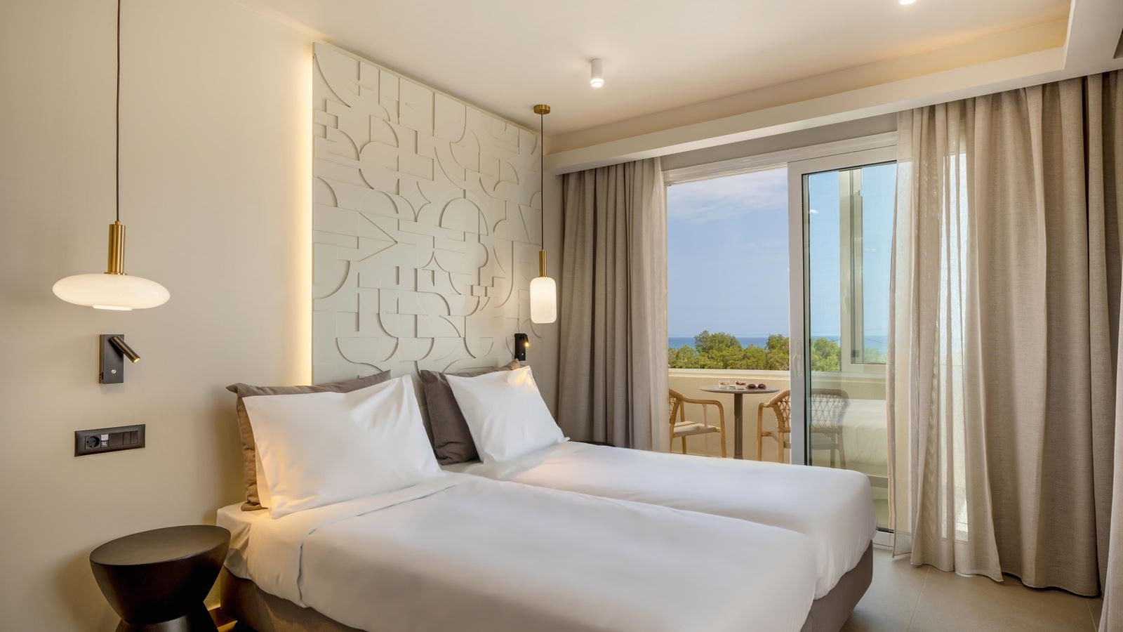 rooms-family-superior-sea-view