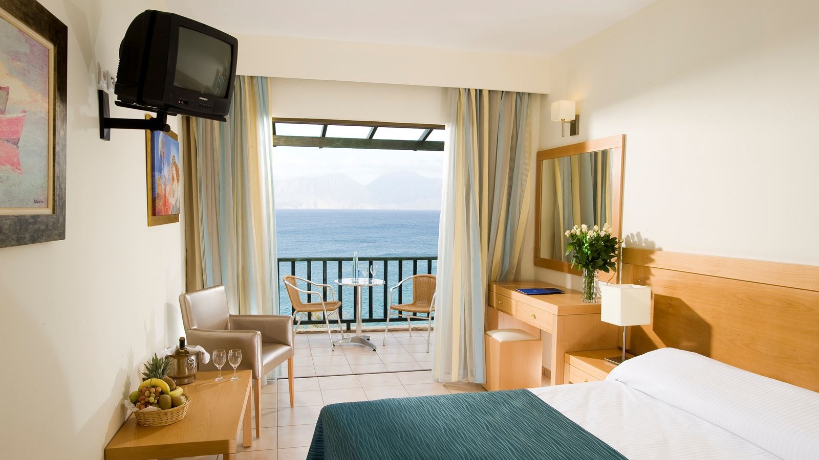 rooms-room-double-side-sea-view-balcony-or-terrece