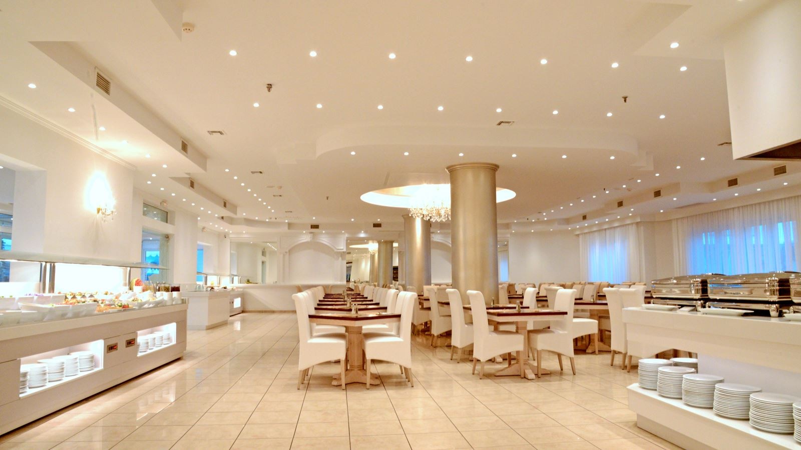 restaurants-calypso-main-restaurant