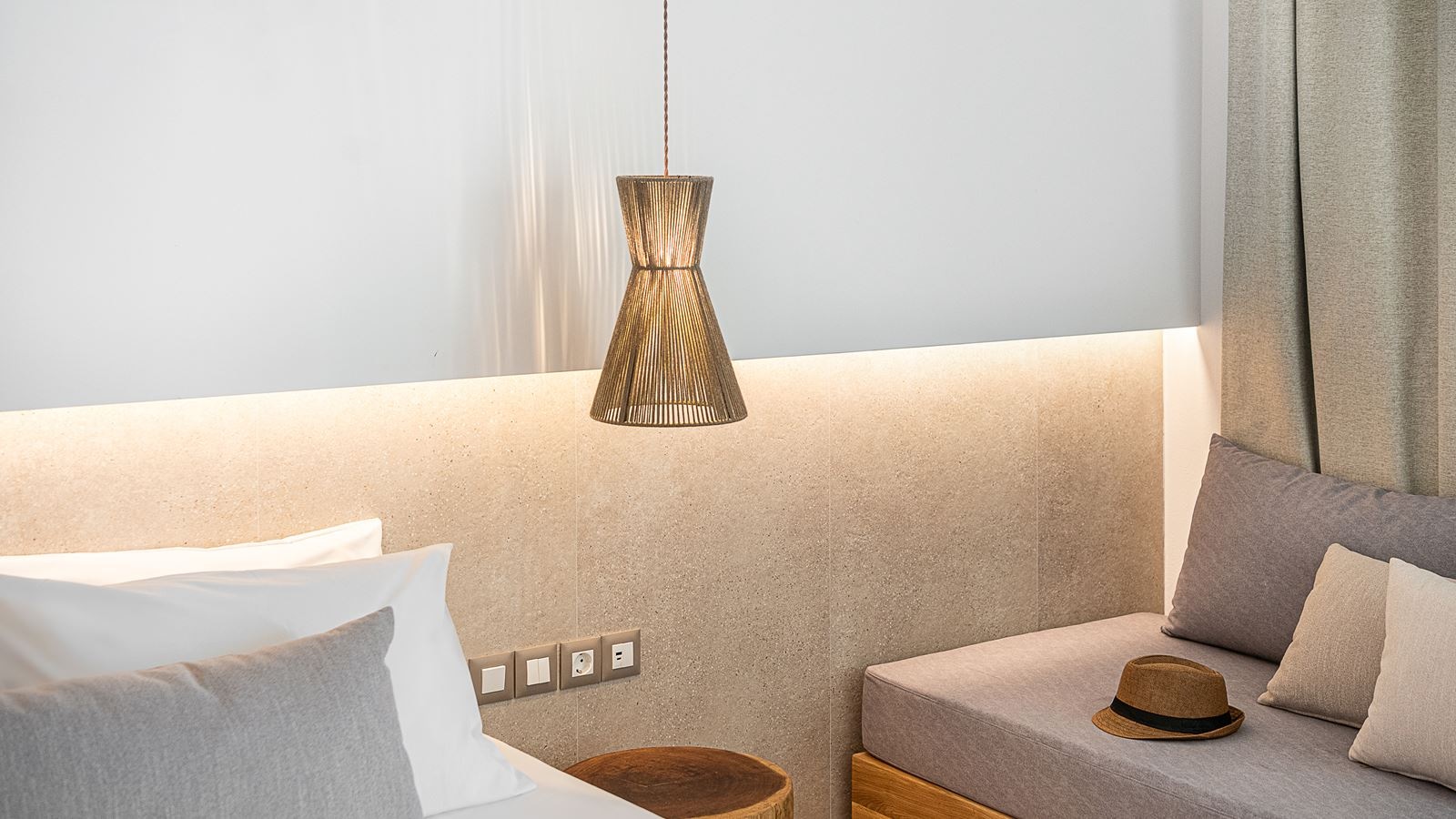 rooms-room-superior-double