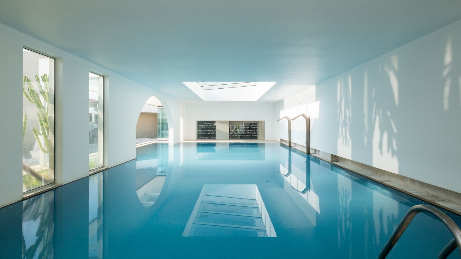 pools-indoor-pool