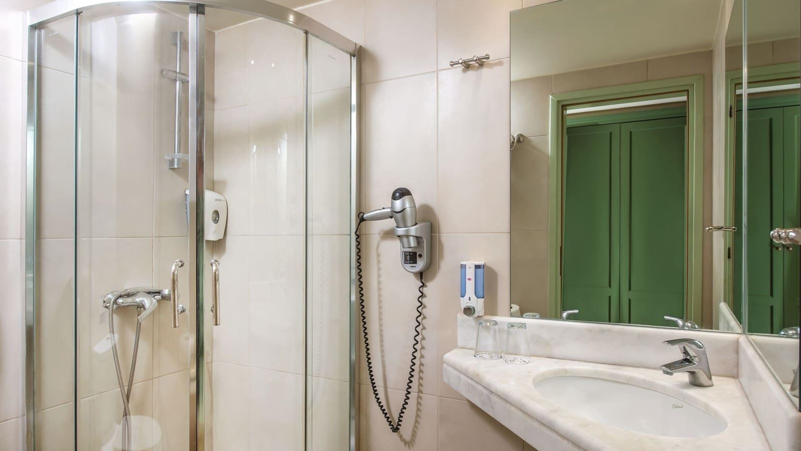 rooms-suite-one-bedroom