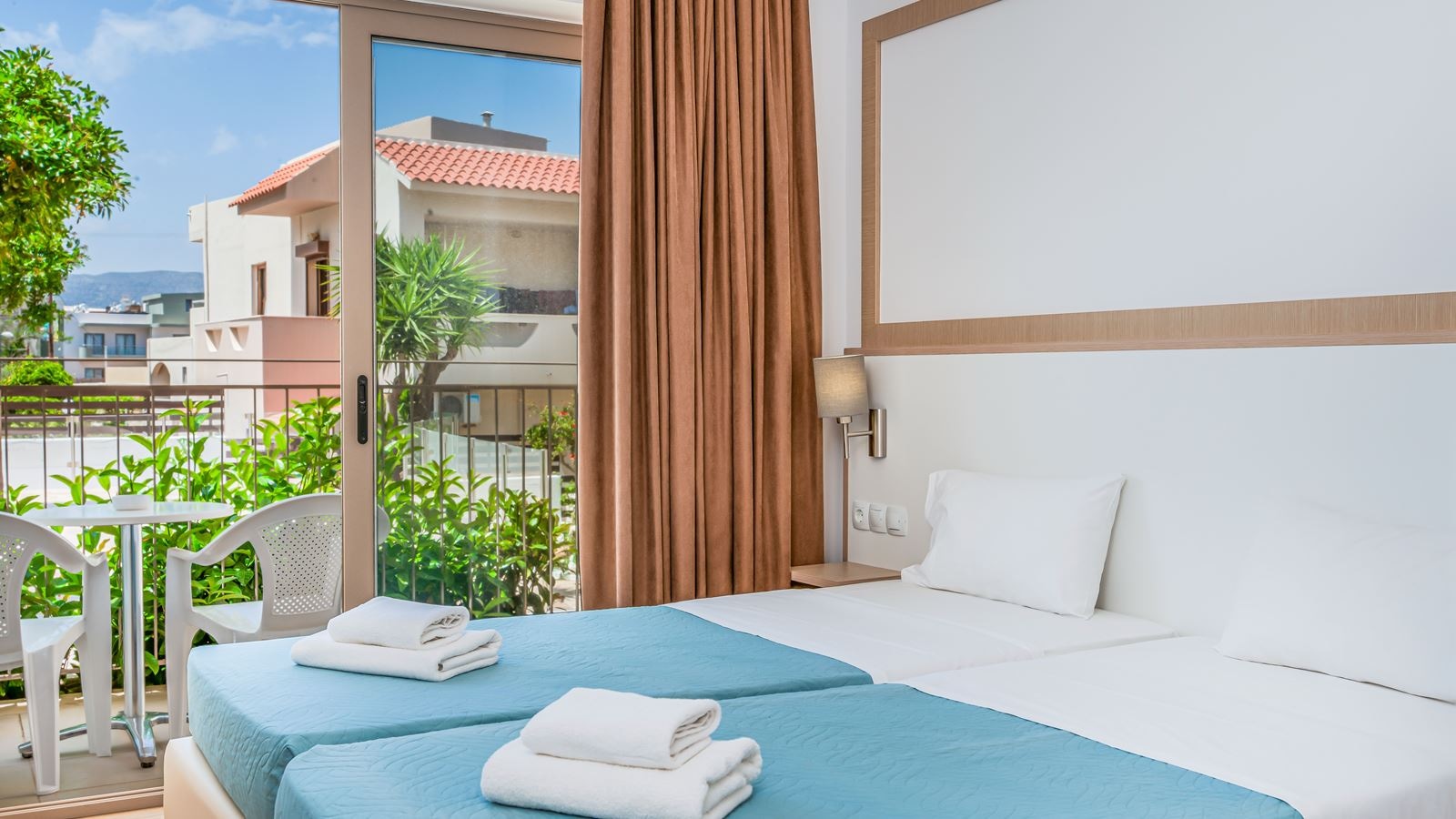 rooms-room-superior-twin-double-balcony-or-terrace