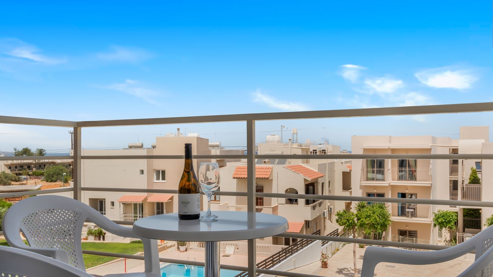 rooms-standard-triple-balcony-or-terrace