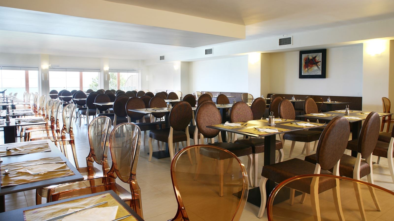 restaurants-main-restaurant