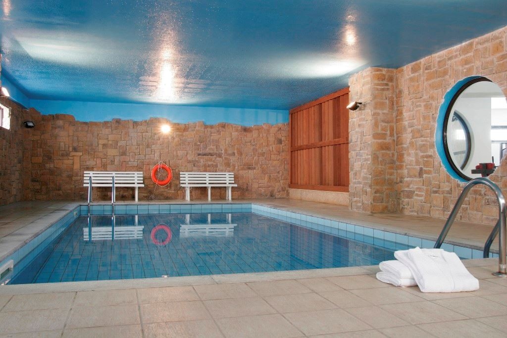 pools-indoor-pool