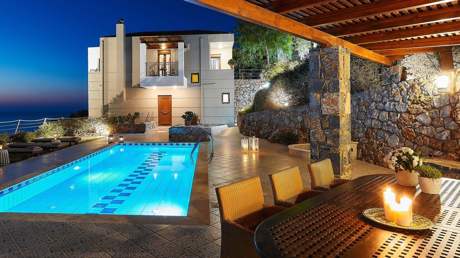 rooms-okeanides-luxury-villas