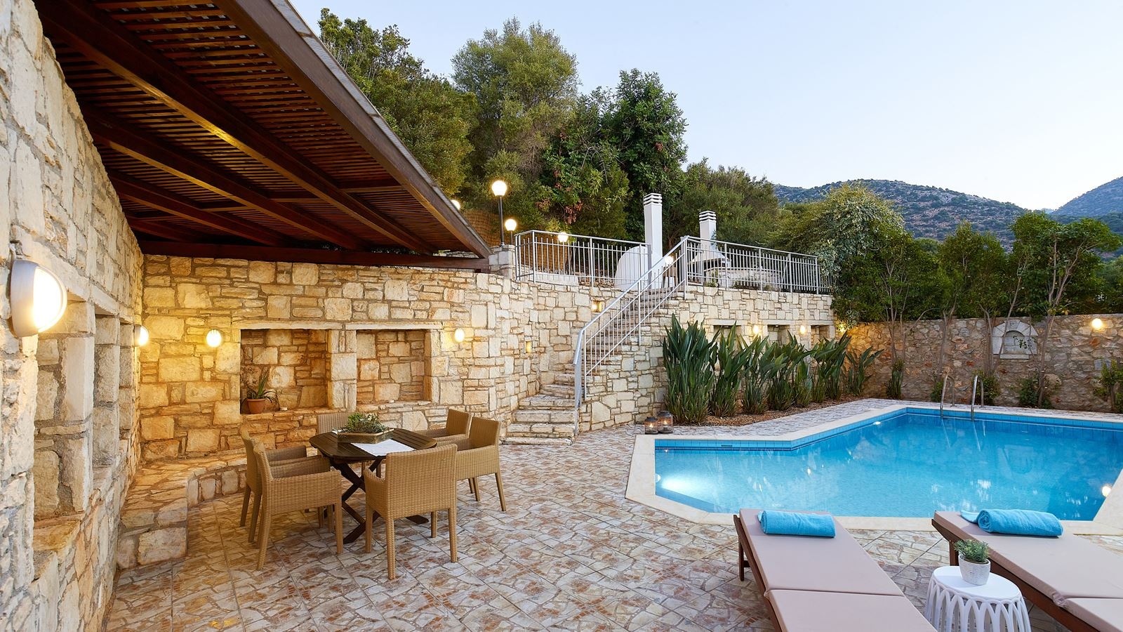 rooms-okeanides-luxury-villas